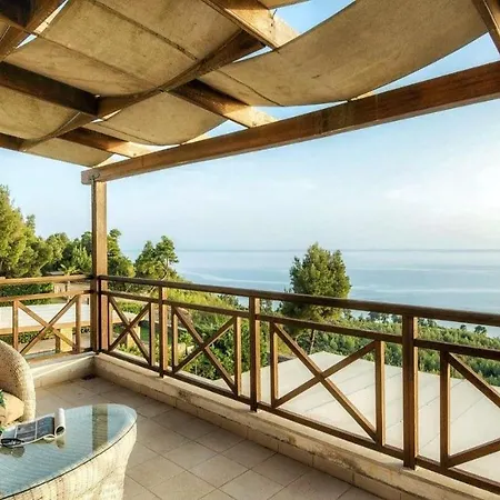 Five-star Luxury Pool Villa, Elani