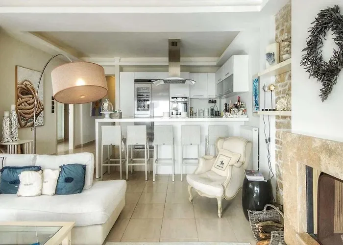 Five-star Luxury Pool Villa, Elani *