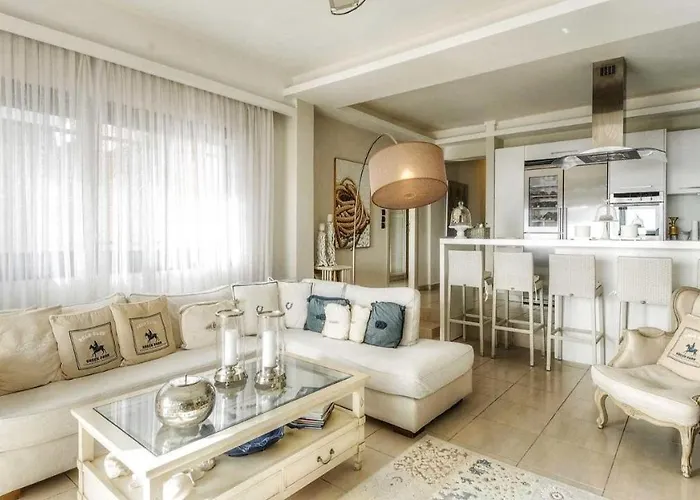 Five-star Luxury Pool Villa, Elani Vilă *