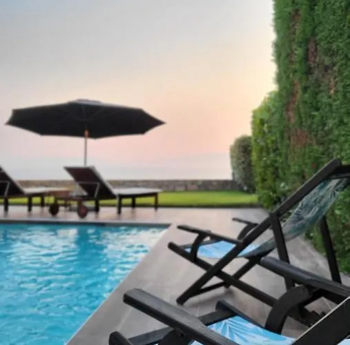 Vilă Five-star Luxury Pool Villa, Elani Siviri